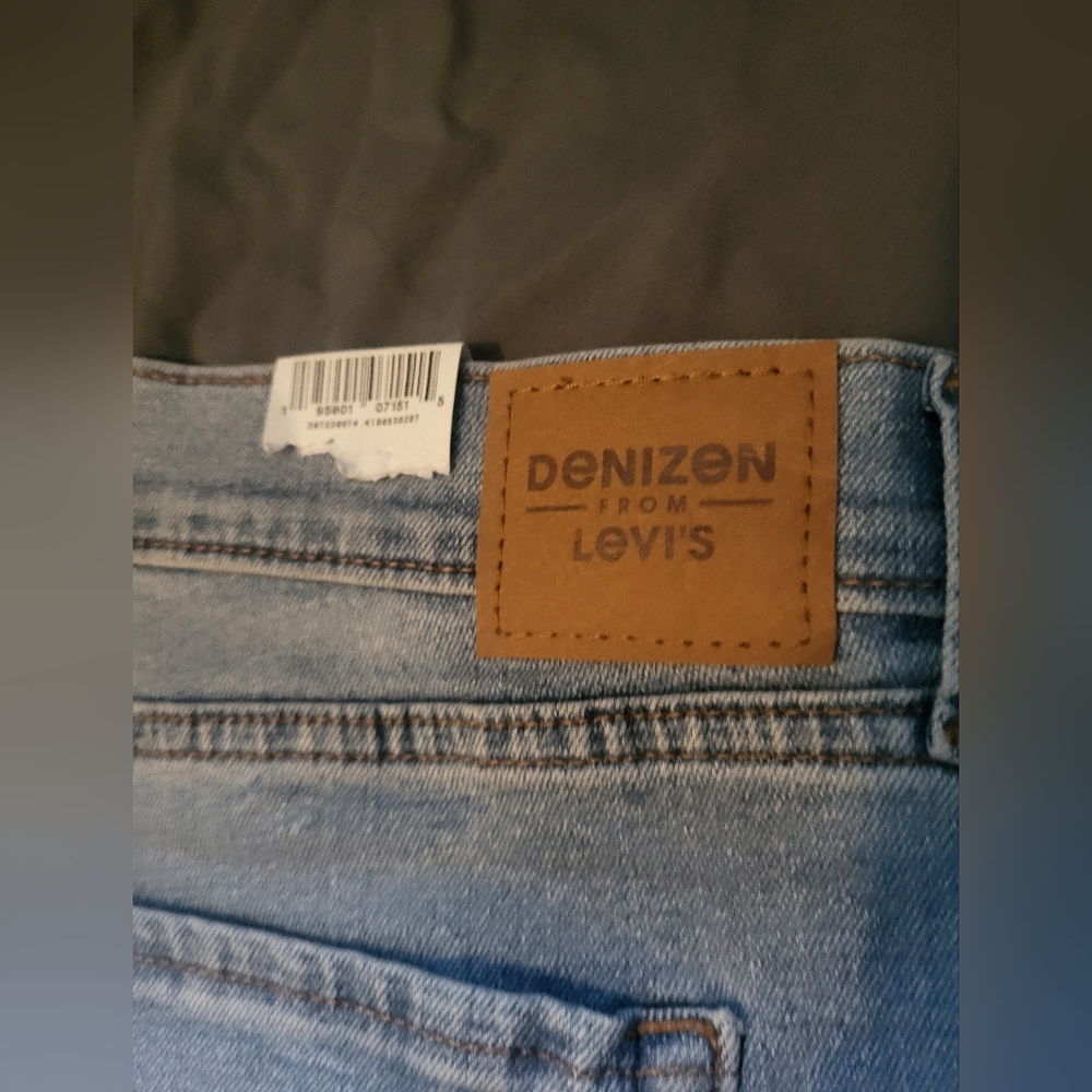 Women's Denizen By Levi Boyfriend Jeans Size 4 - Picture 5 of 6